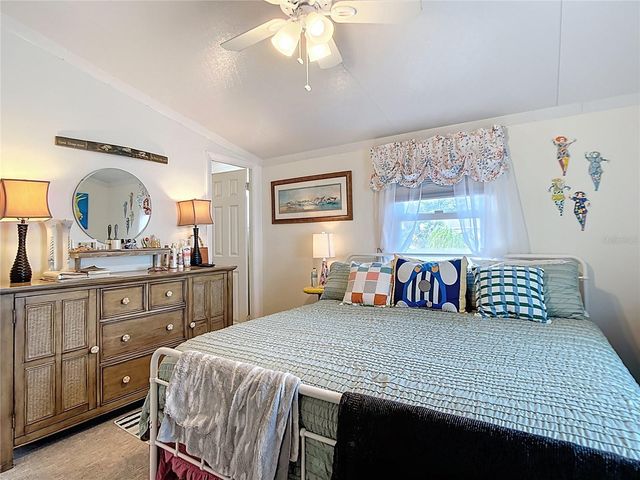 551 W TARPON BOULEVARD NW, Port Charlotte, FL 33952