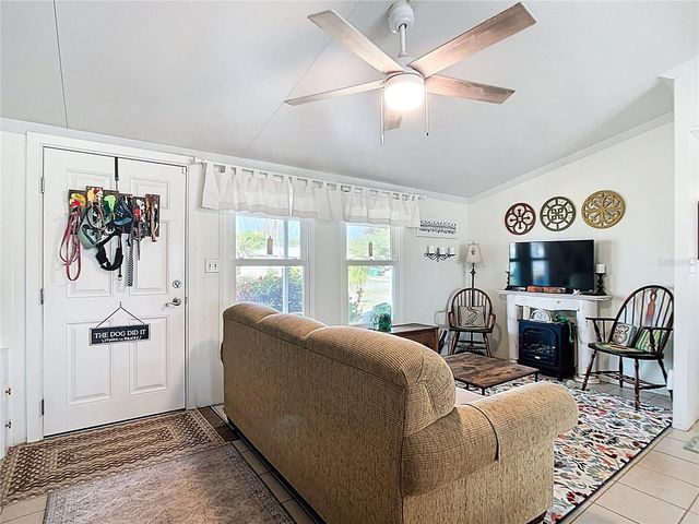 551 W TARPON BOULEVARD NW, Port Charlotte, FL 33952