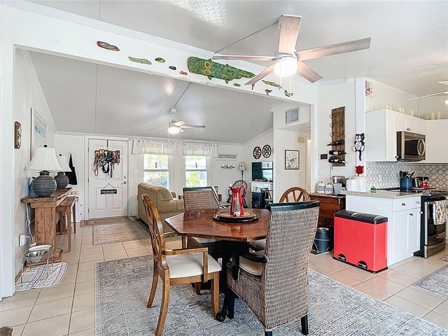 551 W TARPON BOULEVARD NW, Port Charlotte, FL 33952