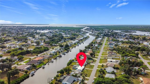 551 W TARPON BOULEVARD NW, Port Charlotte, FL 33952
