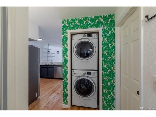 3077 29th St 104, Boulder, CO 80301