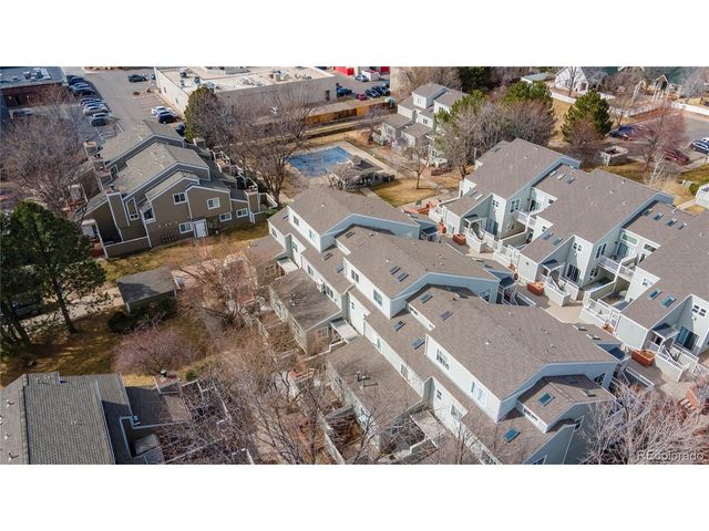 3077 29th St 104, Boulder, CO 80301