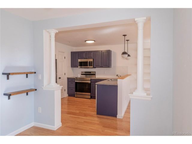 3077 29th St 104, Boulder, CO 80301