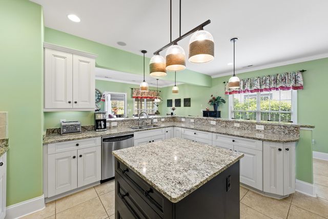 1527 Biltmore Dr., Myrtle Beach, SC 29579