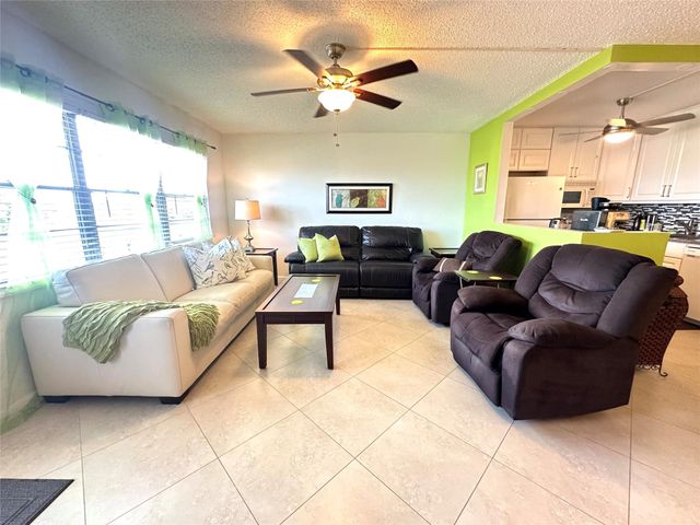 4115 Cambridge E 4115, Deerfield Beach, FL 33442