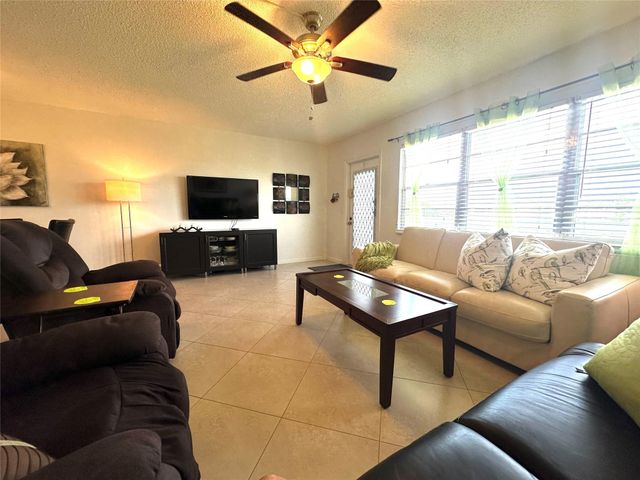 4115 Cambridge E 4115, Deerfield Beach, FL 33442