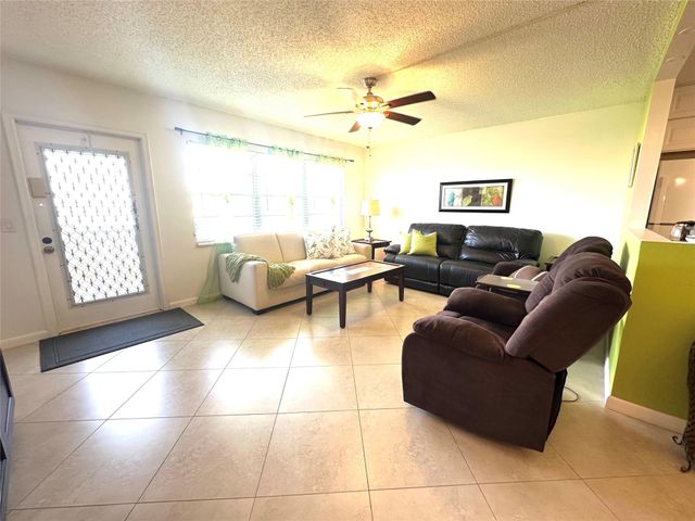 4115 Cambridge E 4115, Deerfield Beach, FL 33442