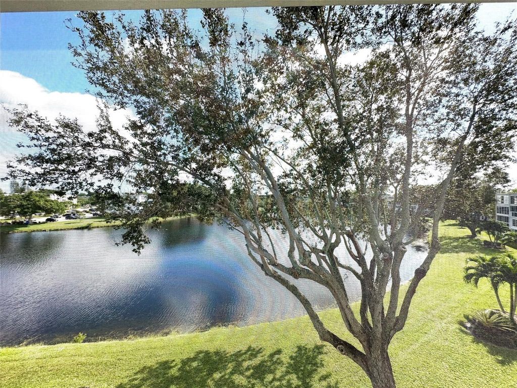 4115 Cambridge E 4115, Deerfield Beach, FL 33442