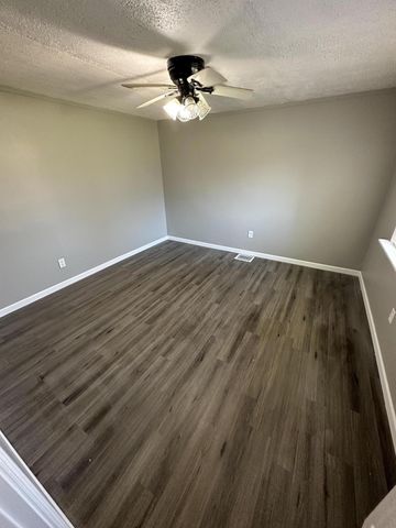 4615 Glenmawr Avenue, Columbus, OH 43224