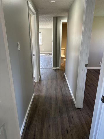 4615 Glenmawr Avenue, Columbus, OH 43224