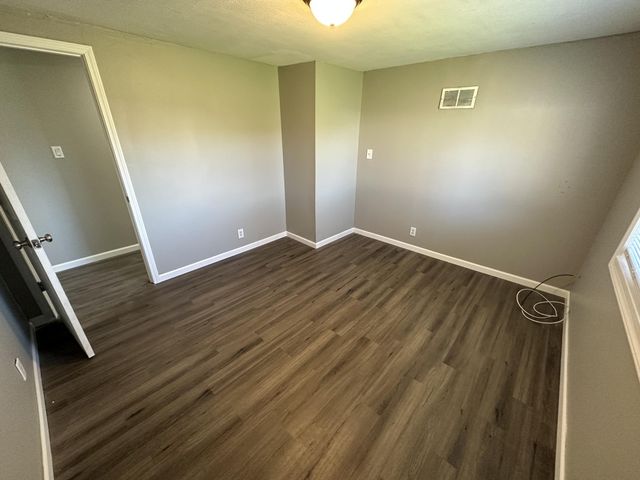 4615 Glenmawr Avenue, Columbus, OH 43224