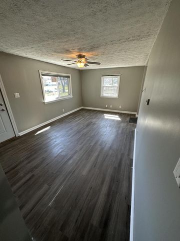 4615 Glenmawr Avenue, Columbus, OH 43224