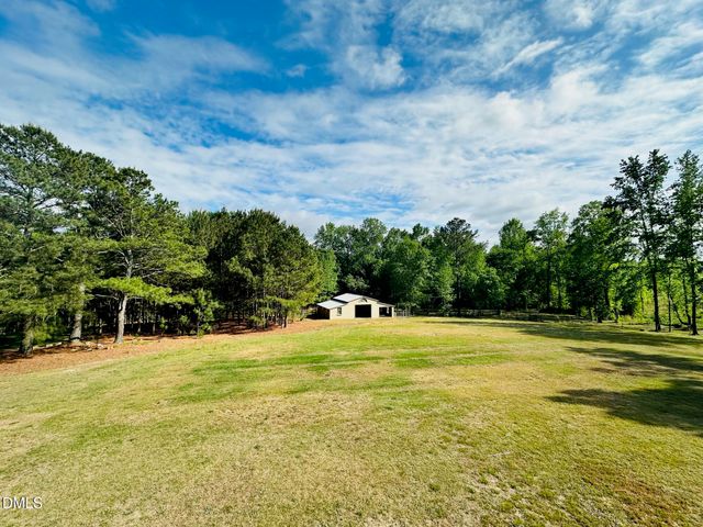 323d Aquilla Road, Benson, NC 27504