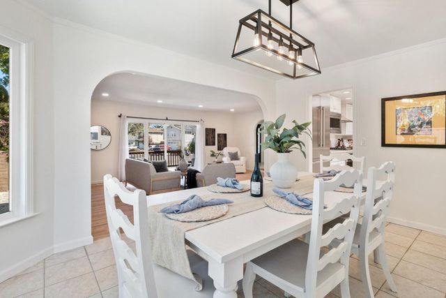 6131 Corte De La Reina, San Jose, CA 95120