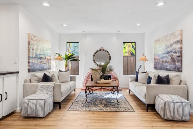 6131 Corte De La Reina, San Jose, CA 95120