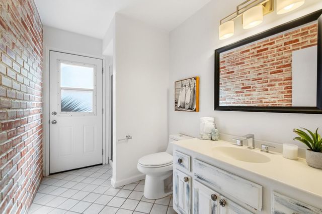 6131 Corte De La Reina, San Jose, CA 95120