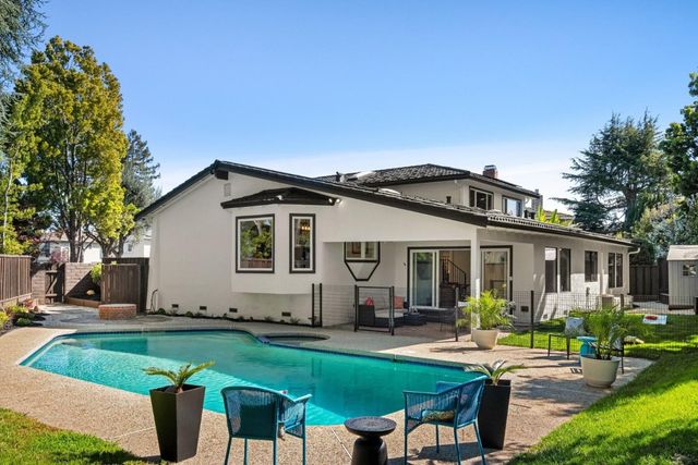 6131 Corte De La Reina, San Jose, CA 95120