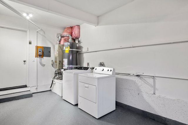 6131 Corte De La Reina, San Jose, CA 95120