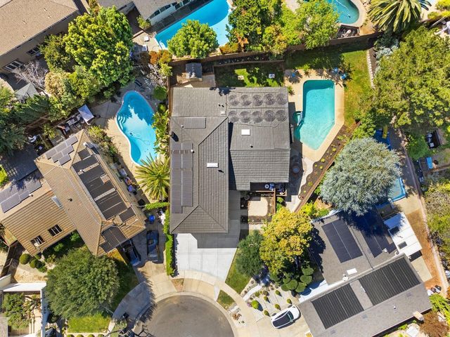 6131 Corte De La Reina, San Jose, CA 95120
