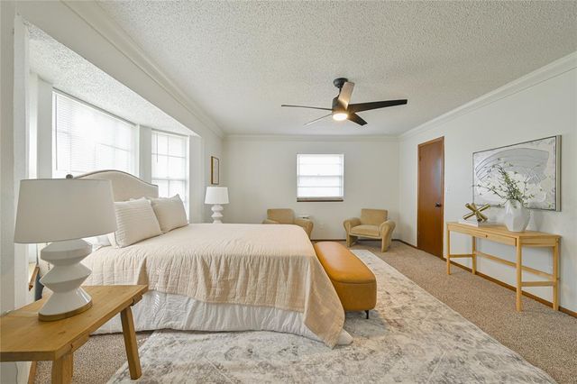 1172 Woodcrest Drive, Harrah, OK 73045