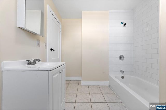 113 Columbia Avenue, Newark, NJ 07106