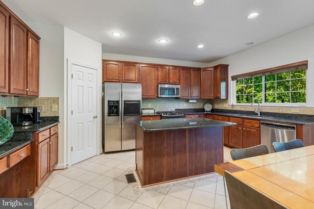 21648 TRASK PL, Ashburn, VA 20147