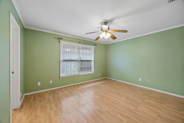 5318 W Mockingbird, Dallas, TX 75209