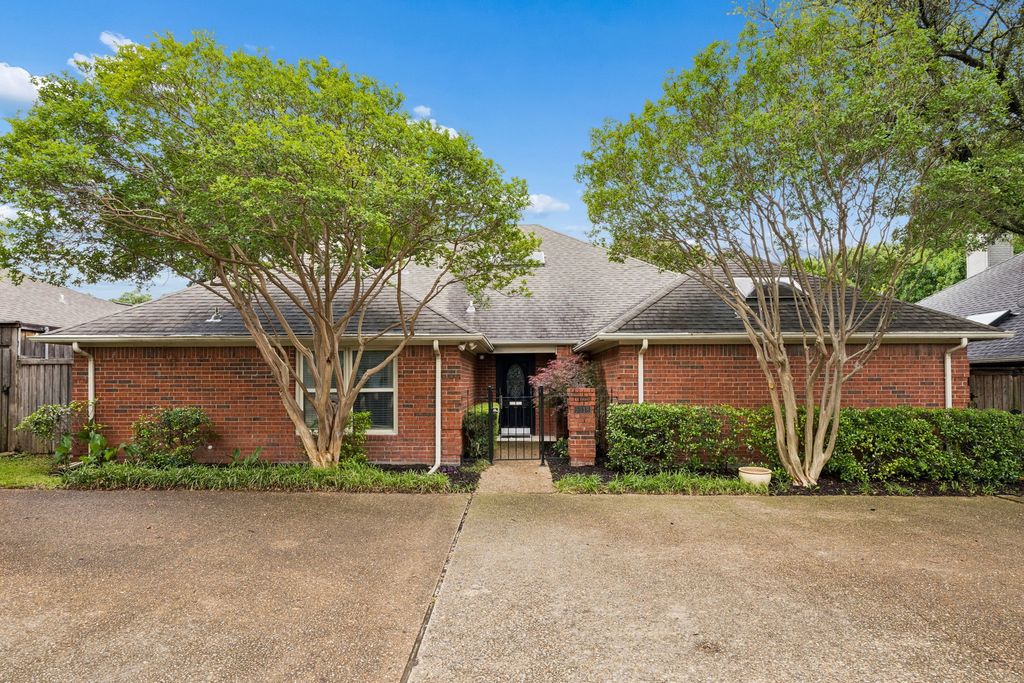 5318 W Mockingbird, Dallas, TX 75209