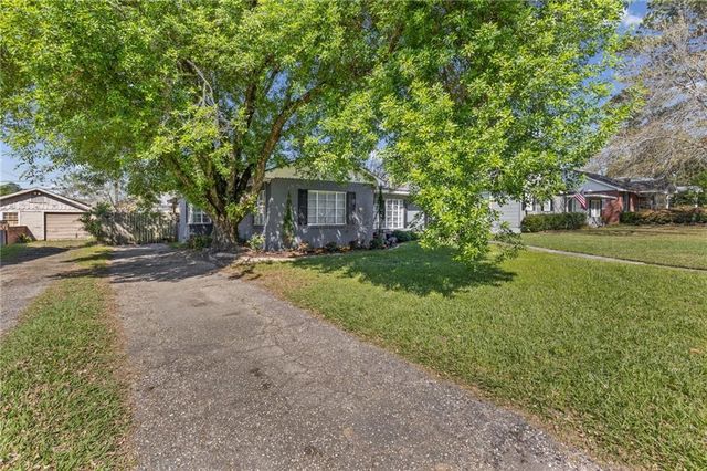 12 Felder Place, Mobile, AL 36606