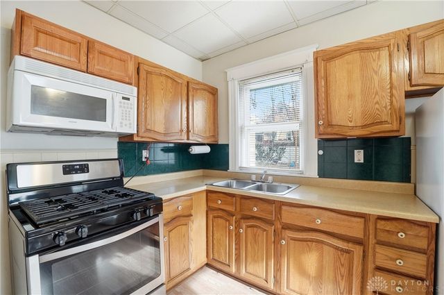 5126 Globe Avenue, Norwood, OH 45212