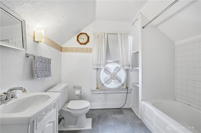 5126 Globe Avenue, Norwood, OH 45212