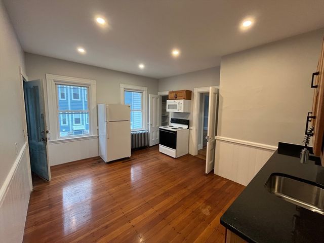 85 Wenham St 2, Boston, MA 02130