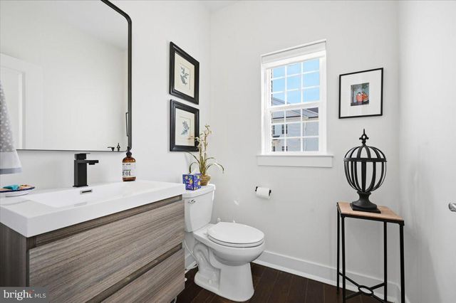 279 RED LEAF LN, Exton, PA 19341