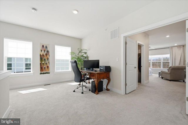 279 RED LEAF LN, Exton, PA 19341