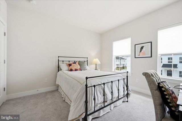 279 RED LEAF LN, Exton, PA 19341