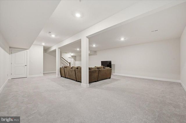 279 RED LEAF LN, Exton, PA 19341