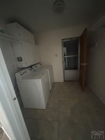 75 Hanson Lane, Pueblo, CO 81001