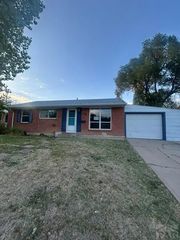75 Hanson Lane, Pueblo, CO 81001