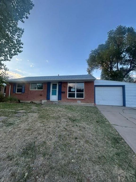 75 Hanson Lane, Pueblo, CO 81001