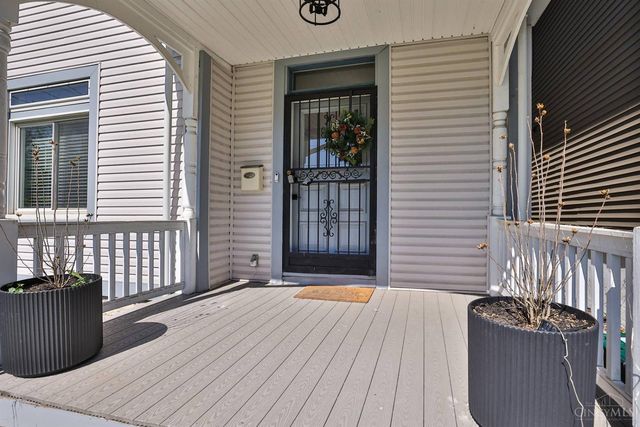 2703 Ashland Avenue, Cincinnati, OH 45206