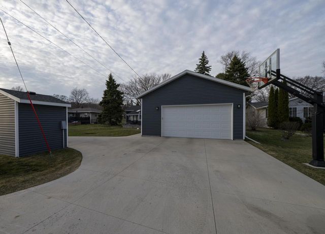 7 North Street, Deerfield, WI 53531