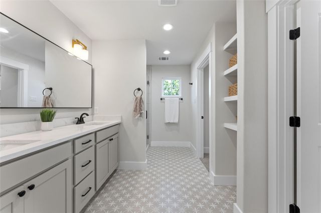 9 Stone Creek, Wimberley, TX 78676