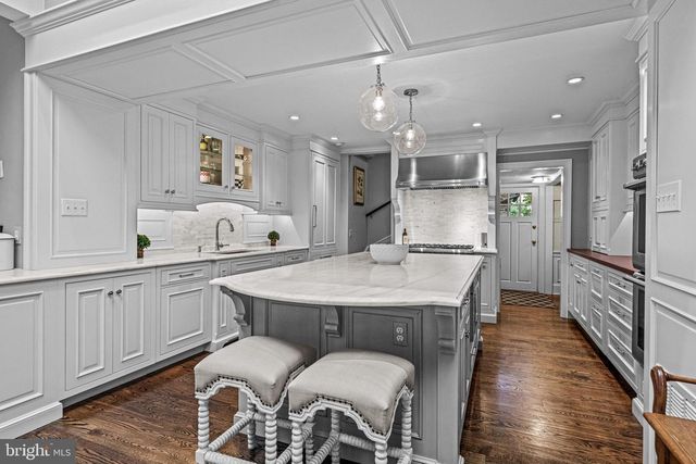 302 BRENTFORD RD, Haverford, PA 19041