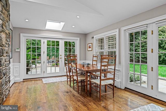 302 BRENTFORD RD, Haverford, PA 19041