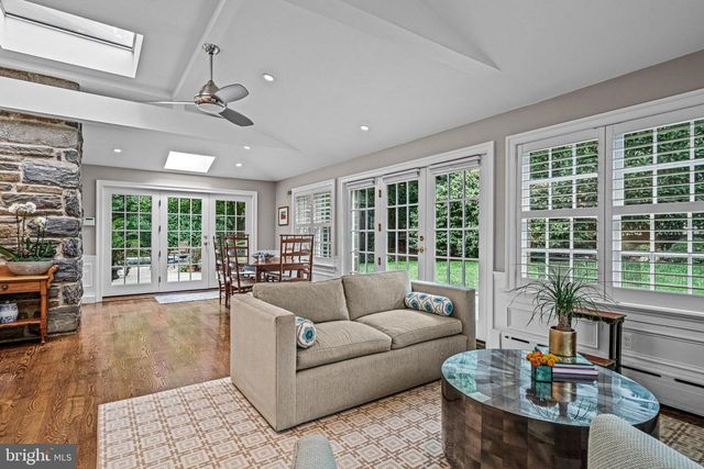 302 BRENTFORD RD, Haverford, PA 19041