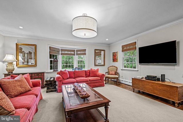 302 BRENTFORD RD, Haverford, PA 19041