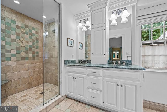 302 BRENTFORD RD, Haverford, PA 19041