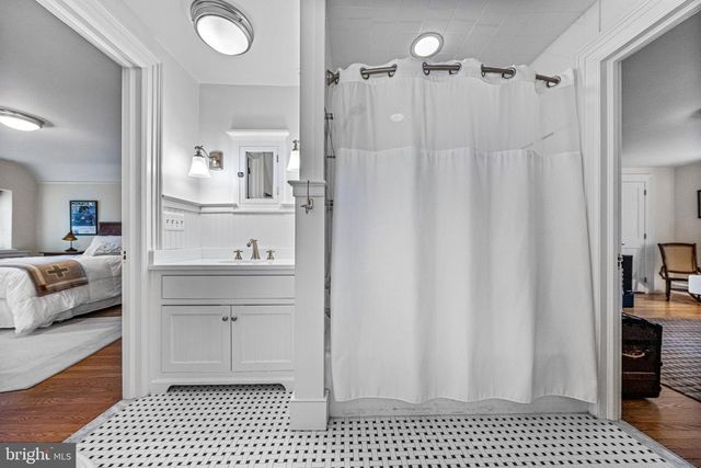 302 BRENTFORD RD, Haverford, PA 19041