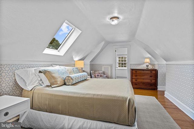 302 BRENTFORD RD, Haverford, PA 19041