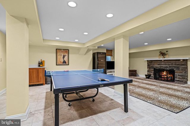 302 BRENTFORD RD, Haverford, PA 19041